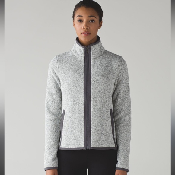 Lululemon It’s Fleecing Cold Full Zip Jacket size 4 - Picture 1 of 7